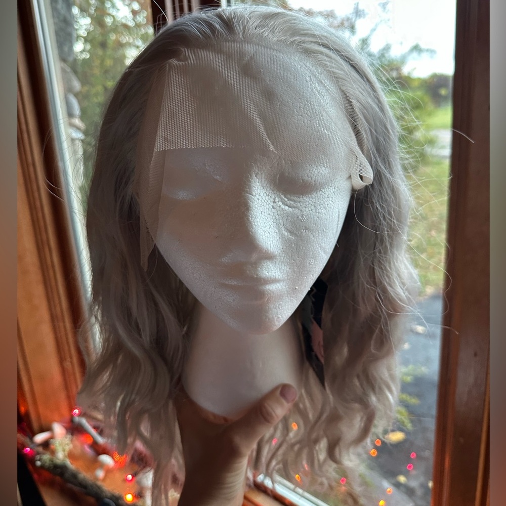 Wavy Lace Front Wig in Light Gray for Geralt The Witcher. Never Worn. WIF